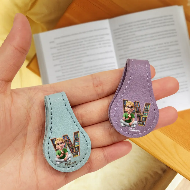 Bookish Monogram Girl With Book - Personalized Circle Leather Magnetic Bookmark