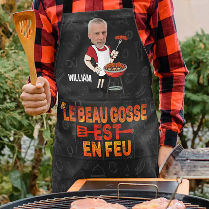 Photo Personnalisable Le Beau Gosse Est En Feu - Tablier Personnalisé